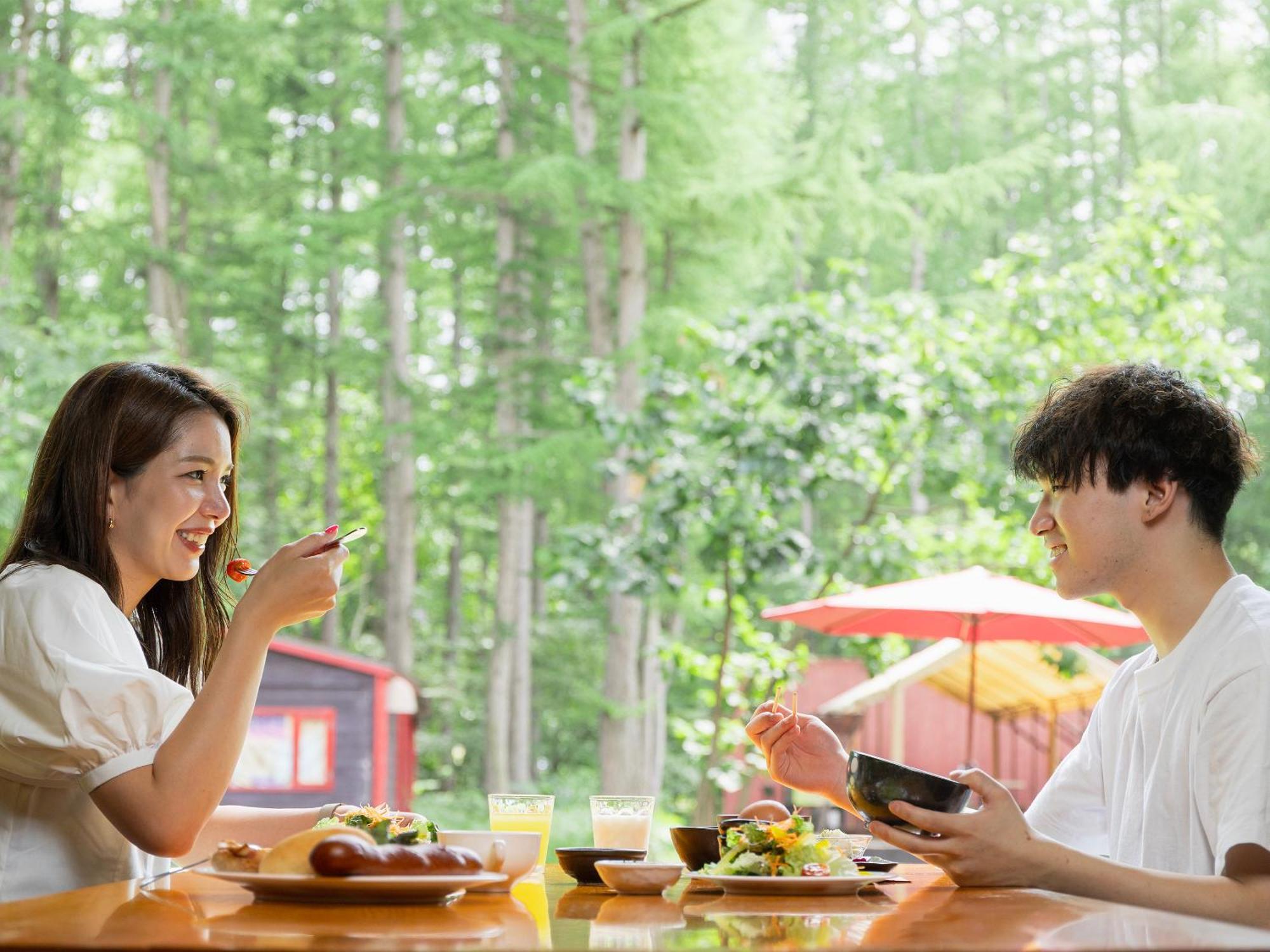 Tokachi Nakasatsunai Glamping Resort Feriendorf Luaran gambar